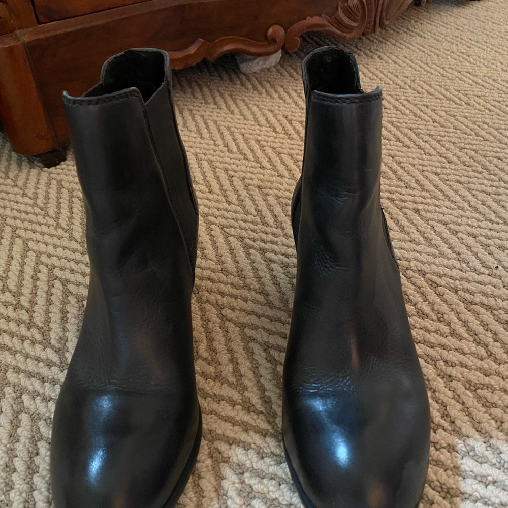 Booties - Picture 3 of 7